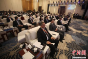 习近平访问金砖国家新开发银行，深化合作，共谋发展新篇章