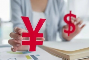 央行1万亿元大红包，普通人受益几何？