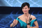 惠英红荣膺华表奖首位中国香港影后，传奇影后成就非凡荣耀