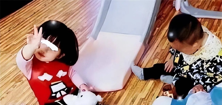 电梯内恐吓幼童的面具女事件圆满落幕，当事人已真诚道歉