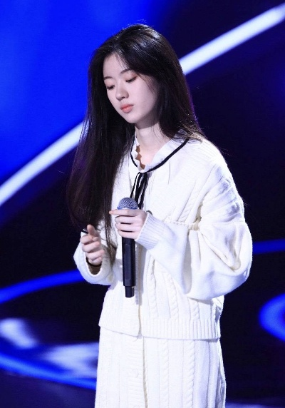 单依纯倾情演绎珠玉，音色犹如王菲再现经典韵味