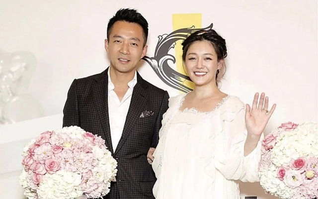 汪小菲马筱梅婚礼大合照，浪漫时刻见证爱情永恒