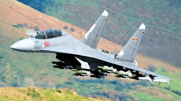 央视披露，歼-10CE实战击落多架战机，展现中国空军实力新高度