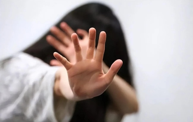 六旬摩的司机性侵14岁女生，正义终至罪犯被判刑—揭开道德败坏的黑暗面