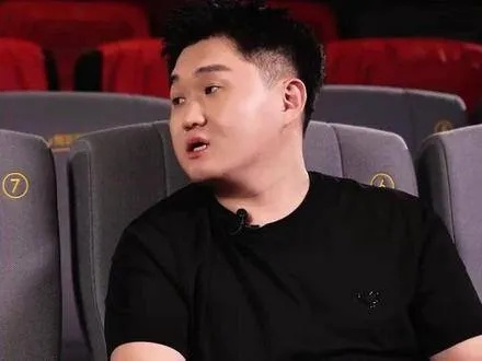 小沈阳与张百乔友谊生变，疑似因误会拉黑好友，娱乐圈友情再掀波澜